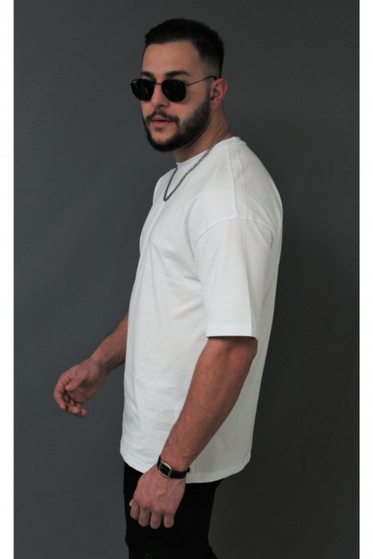 Bonissimo Yeni Sezon Erkek Oversize Beyaz T-shirt Bonissimo Yeni Sezon Erkek Oversize Beyaz T-shirt